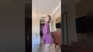 Cewek cantik goyang hot di kamar hotel #shorts