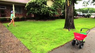 Learn How To Use a Broadcast Spreader