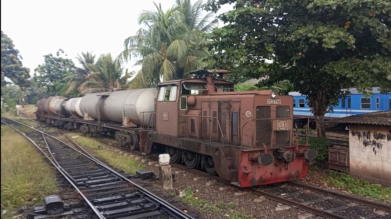 M11 Train Engine Class M11 Diesel Electrical locomotive train travel and Y Class old ...