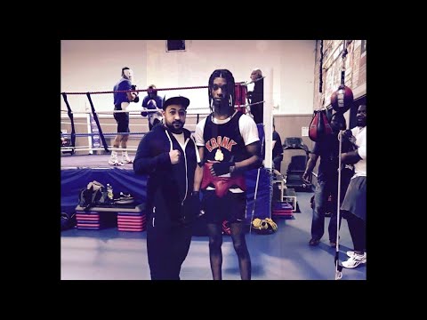 Revenirea boxerul Mario Boboc la Londra pe data 18 Septembrie