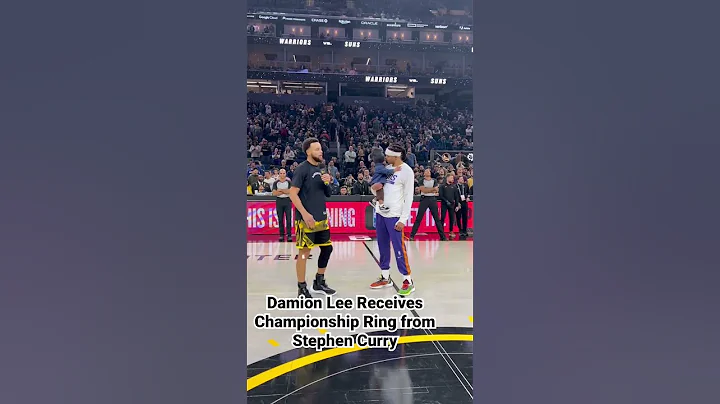 Damion Lee Receives Championship Ring from Stephen Curry | #shorts - DayDayNews