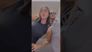 Famous Rosé with Simihaze & Salsisalsa Seoul-Korea 🥵👩❤️💋👩 @roses_are_rosie #Rosé #Simihaze #Salsisalsa Profile