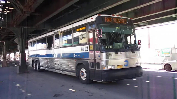 MTA Bus Company 2006 MCI D4500CL #3255 On The BxM8 @ Westchester Avenue & Continental Avenue