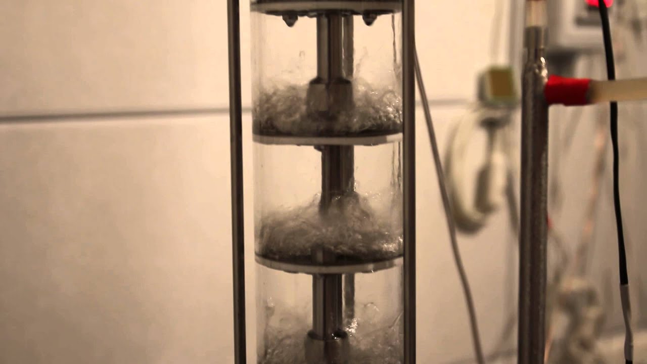 Барботаж на колпачковой колонне ХД3 - YouTube