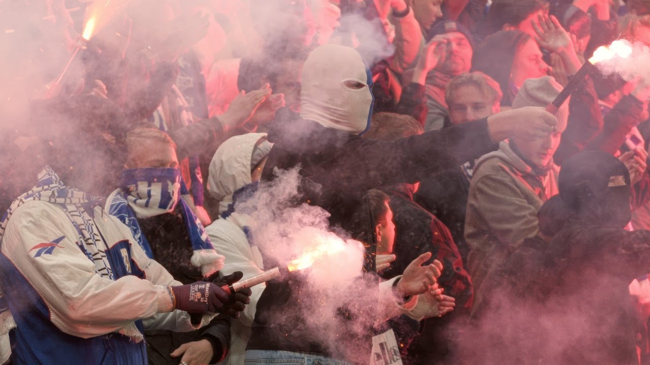 osiem scen ultras