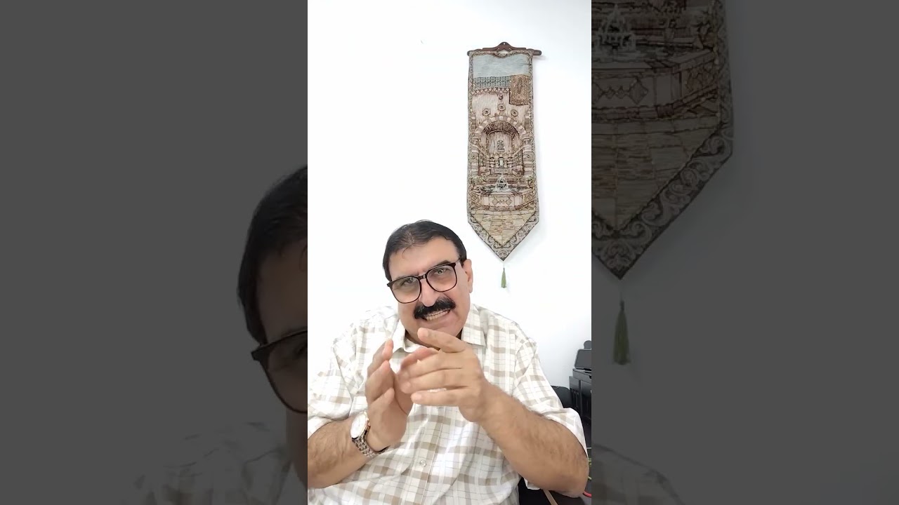 هل الشاعر يمثل شعره .؟