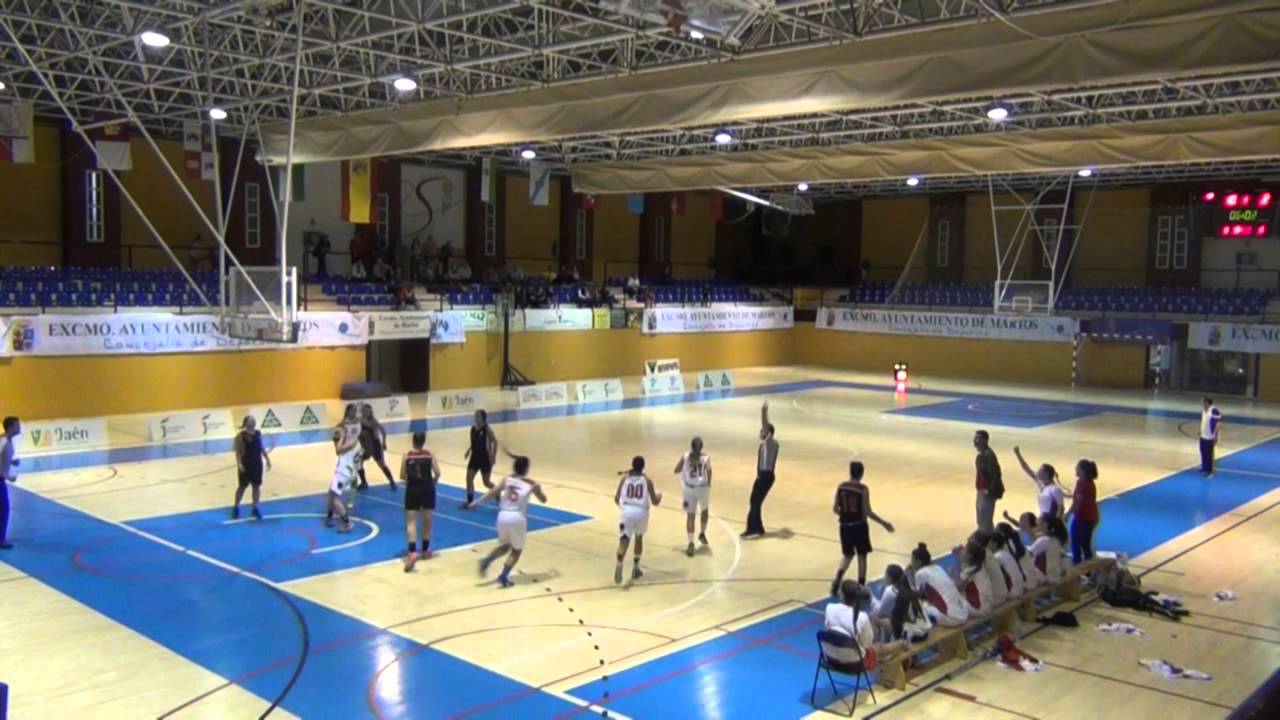 07 11 15 CB MARTOS CB ALMERIA jugadores de islandia
