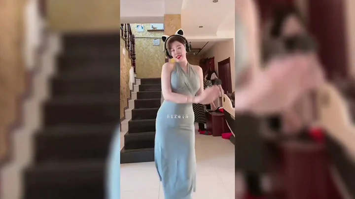 盤點抖音後媽裙天花板，女人味十足的裙子，小姑娘穿不出來那種感覺 艾特你的兄弟 純屬娛樂無不良導向 關注我每天分享精彩段子 大數據讓我們相遇 懂得都懂系列  #搞笑 #搞笑視頻 #美女 #帥哥 #後媽裙 - 天天要聞