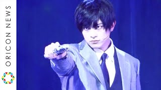 “仮面ライダーゼロワン”滅役・砂川脩弥、黒髪イメチェンで極道の若き組長代行を熱演！　“ディケイド”井上正大ら豪華キャストが出演　舞台『ROAD59 -新時代任侠特区-』ゲネプロ