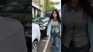 Girl Escapes Tight Parking Like a Pro 😱🚗 | Insane Driving Skills