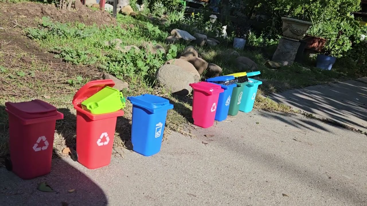 toy Athens services mini bin truck collecting Recycle & trash.