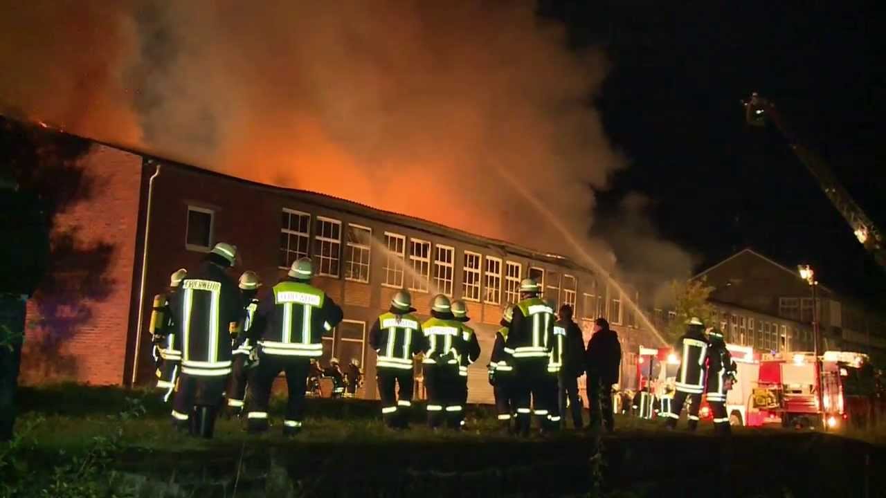 Großbrand bei Möbelwerk Panthel in Unnau Ww - YouTube