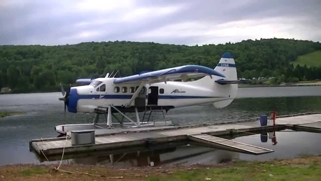 A dehavilland Otter and Some beavers - YouTube