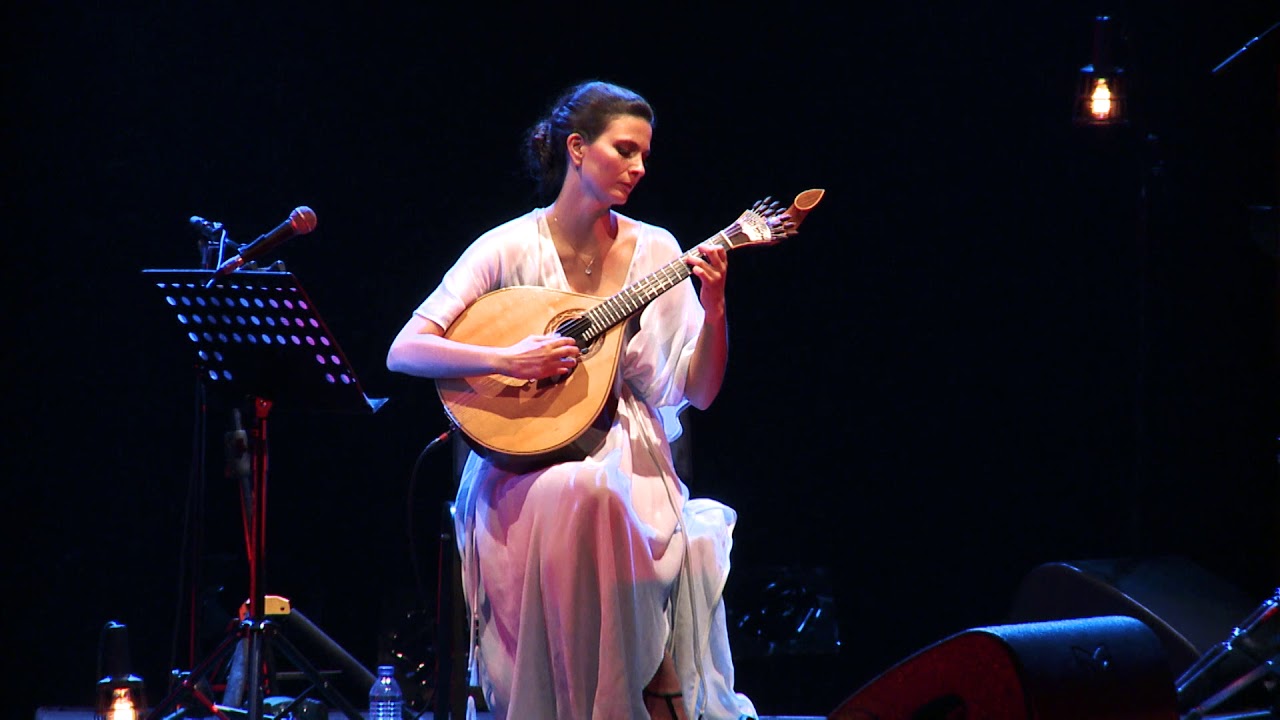 Marta Pereira da Costa & Pedro Jóia - Fado lopes (ao vivo)