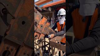 ⚡ How Utility Crews Install a Basket on a Knuckle Boom Crane 😱