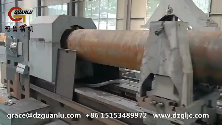 Deep hole drilling and boring machine - Rough boring