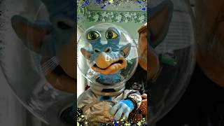 Gluk Is Marooned On Our Planet Puppets Gone Wild Ventriloquist Axtell Expressions Aliens X Files