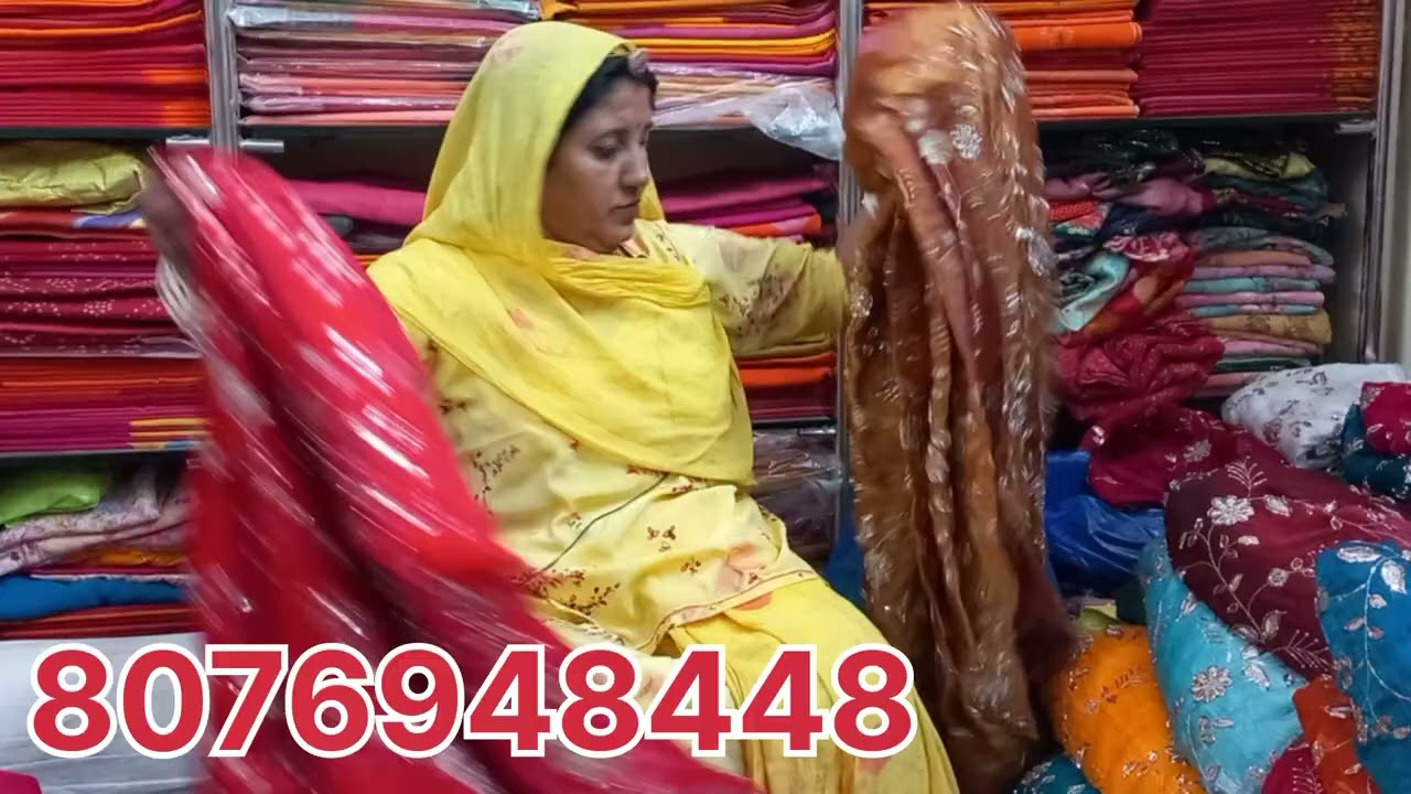 फैंसी पोशाक स्पेशल डिजाइन ढेर सारे कलर