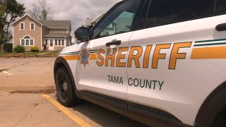 Former jail employee sentenced to probation after having sex with inmate; inmate sues Tama County