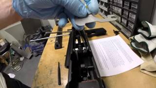 How to install the SE AK retaining plate