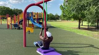 Lat Pulldown with Band - Reverse close grip