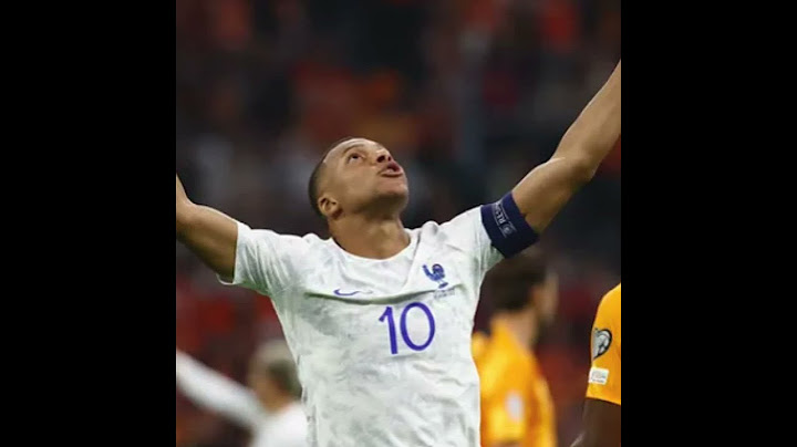 MBAPPÉ BRILHA COM DOIS GOLS, FRANÇA DERROTA HOLANDA E GARANTE VAGA NA EURO 2024 #shorts #mbappe