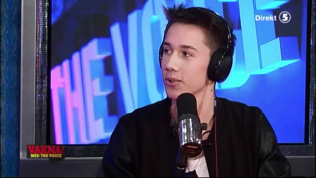 Bild från Youngblood-killarna om sina bakgrunder - VAKNA! med The Voice