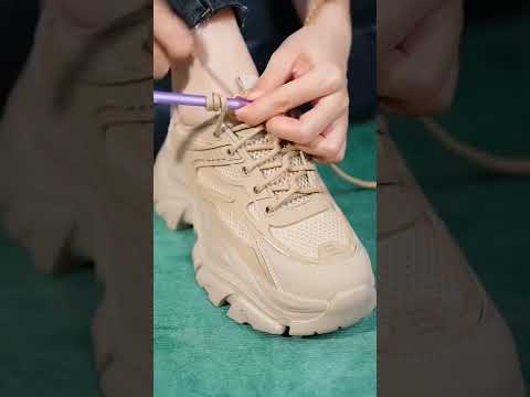 Video: 3 cách dễ dàng để tạo kiểu quần Adidas