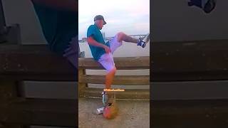 Robbery Suspect Jumps From Bridge To Escape🤣🤣#bodycamera #cops #police #policeofficer #law #crime