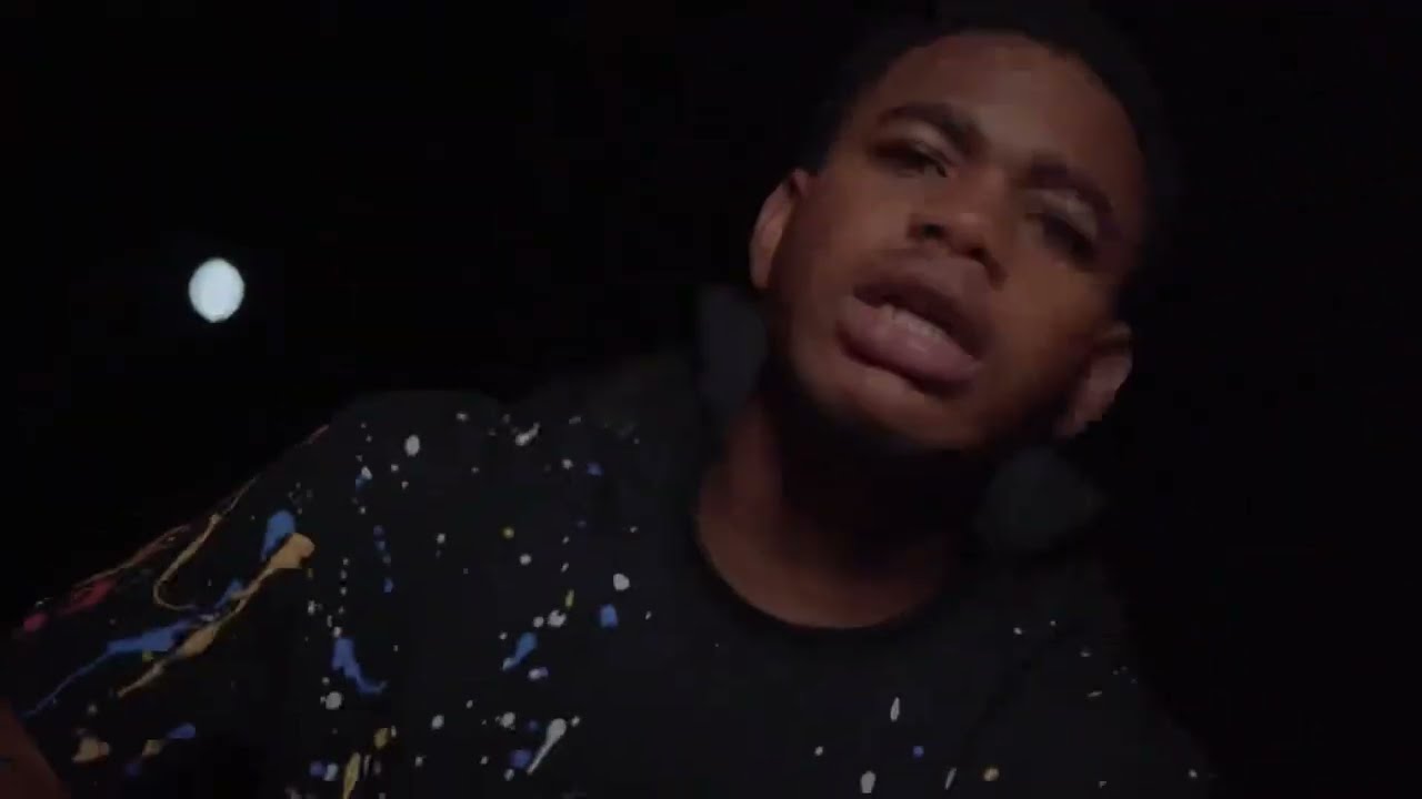 Lolo Che - Contre Balle (Clip Officiel)