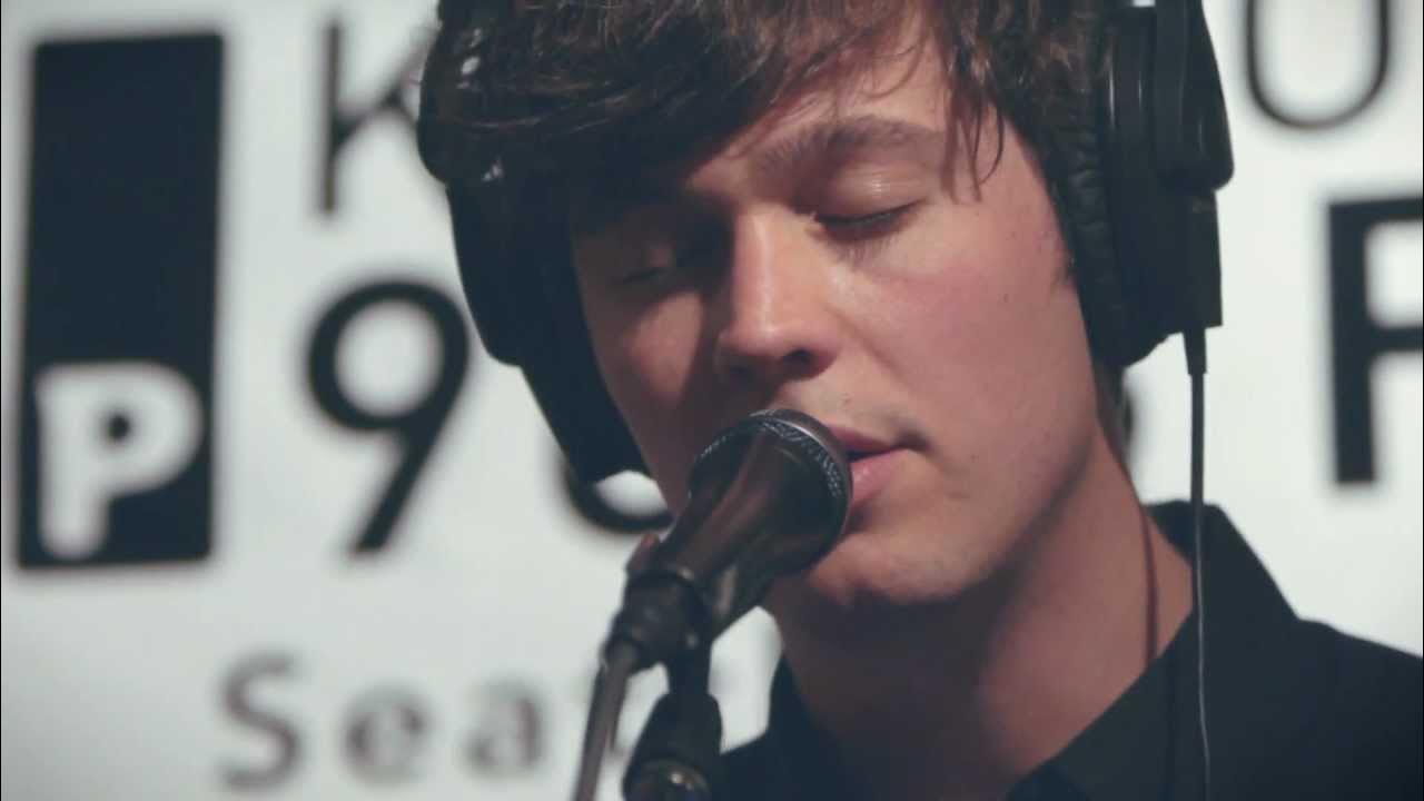 Washed Out - Feel It All Around (Live on KEXP) Washed Out - Feel It All Around (Live on KEXP)