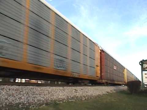 CSX Q211-08 with a SD70ACe Second Out at Bogart, GA