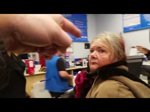 RACISM at Walmart in Niagara Falls CANADA (REUPLOAD)