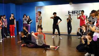 20110212 HRC福福 show me how you burlesque (B) .avi