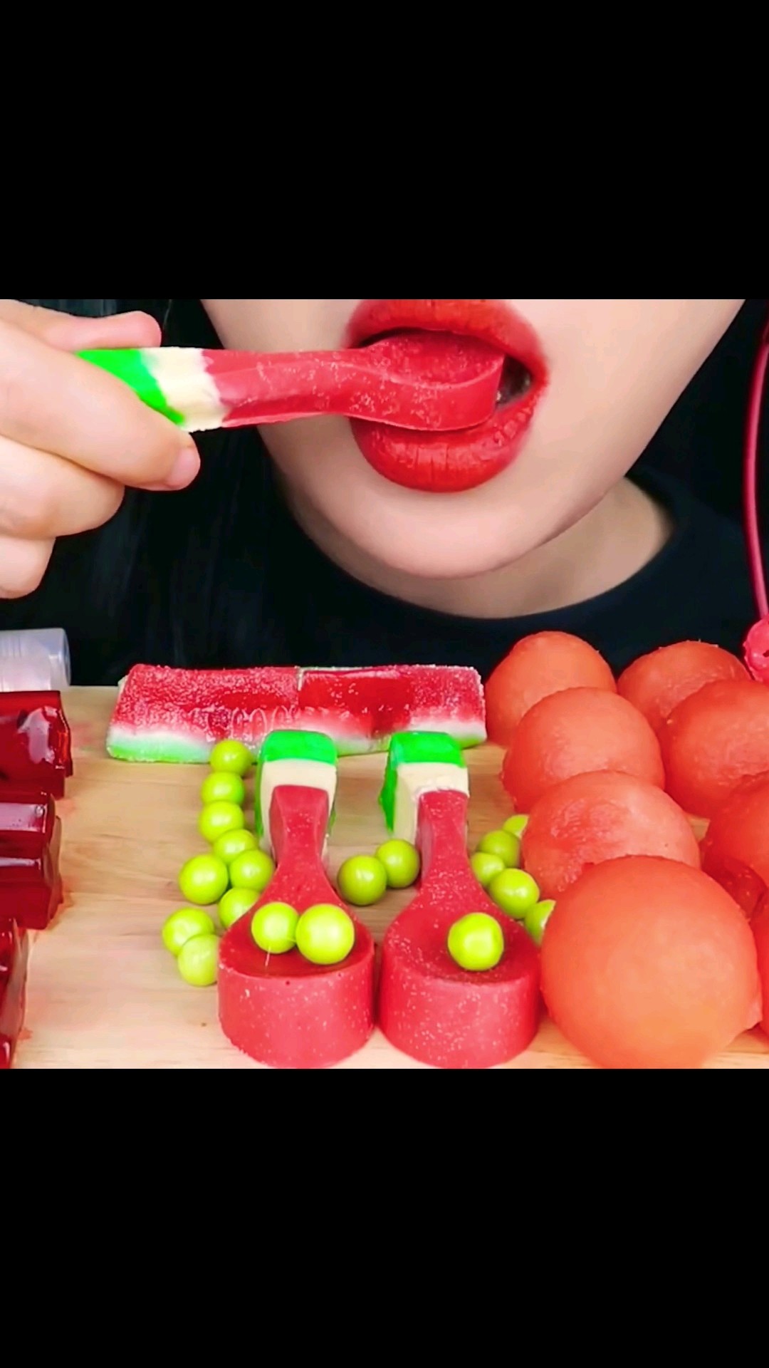 ASMR WATERMELON DESSERTS *수박 아이스크림 젤리, 먹는 스푼, 립글로스 #shorts #mukbang #asmr #watermellon