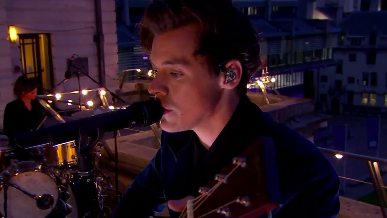 Two Ghosts Performance   Harry Styles   The Late Late Show Rooftop London