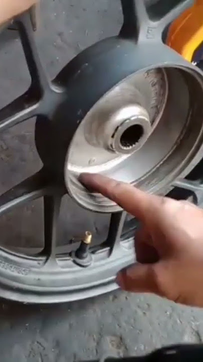 Download lagu Drum brakes keep making noise #automotive #motorcycle repair shop #honda #yamaha #suzuki