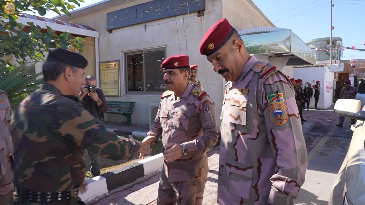 رئيس أركان الجيش ونائب قائد العمليات المشتركة يزوران قيادة عمليات كربلاء المقدسة