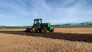 John Deere 4760 and Kverneland BB 8 furrow mouldboard plough