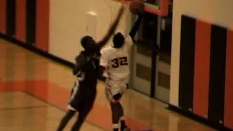 Jerry Dixon one handed poster vs Linden - Defender...