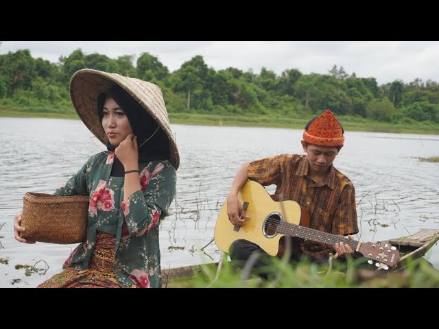 Gitar Tunggal Sedih ( Batang Hari 9 ) by Sabita u0026 Amirullah // Seniman Bailangu class=