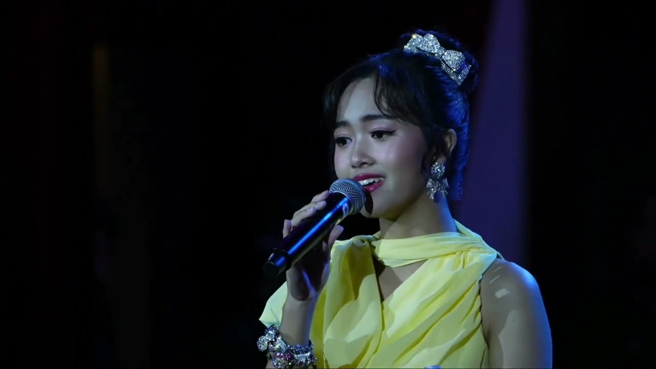 จุฬาตรีคูณ  ขับร้องโดย  ใบบัว-ปุญชรัสมิ์ สุรกิจไพศาลกุล (คลื่นลูกใหม่สุนทราภรณ์)