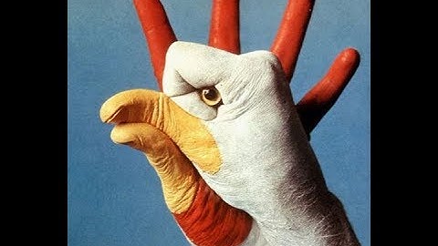 Những đôi bàn tay khéo léo của các nghệ nhân