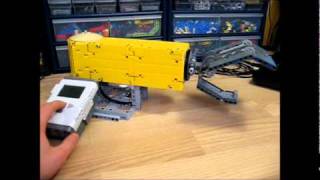 LEGO Technic Wall-E 5 arm prototype