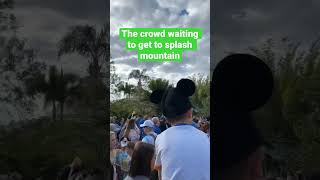 The crowd waiting to be let into Adventureland to get to Splash Mountain #splashmountain