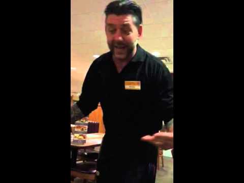 Dennys Waiter