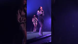 Ella Mai - Trip & Little Things (live in Paris)