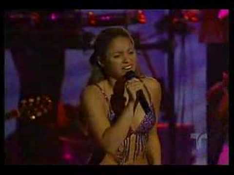 Shakira – Sera Sera – live @ latin billboard awards