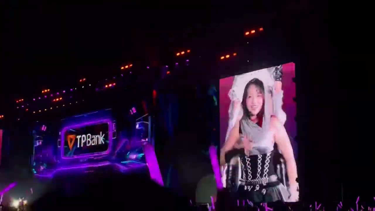 AAA | Concert Em Xinh Say Hi