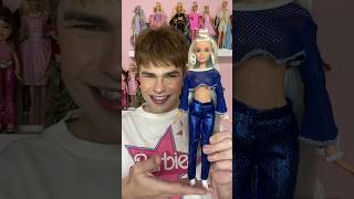 Barbie com look azul ? barbie